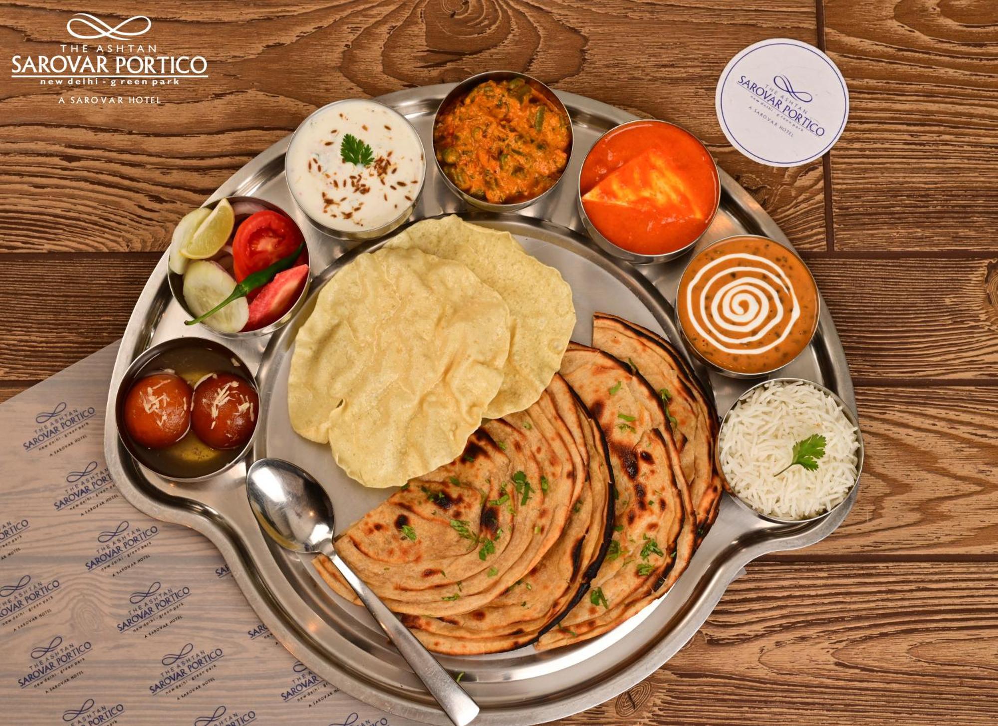 The Ashtan Sarovar Portico New Delhi Eksteriør bilde