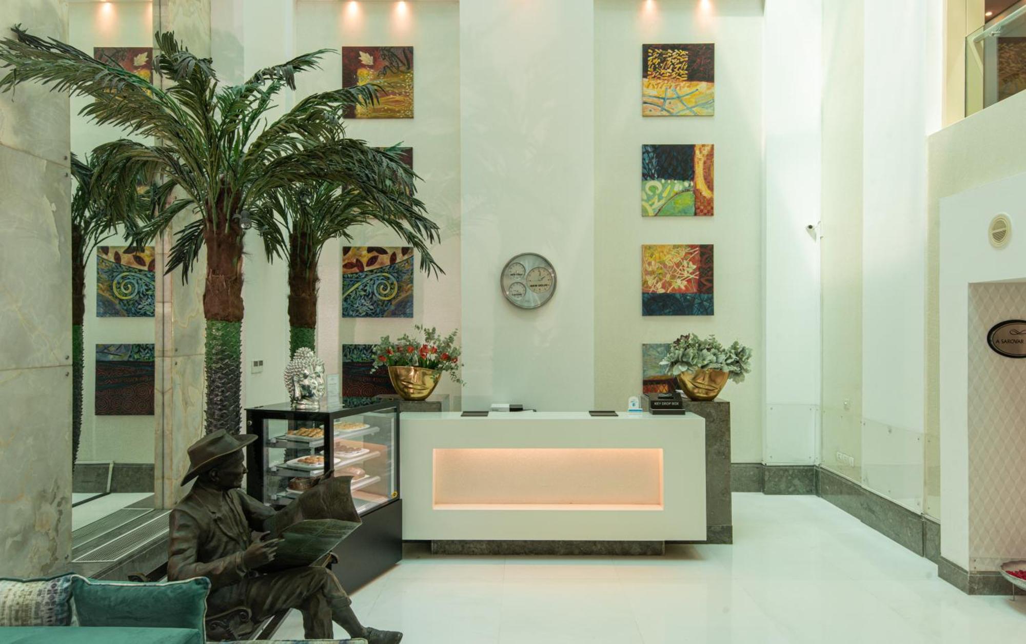 The Ashtan Sarovar Portico New Delhi Eksteriør bilde